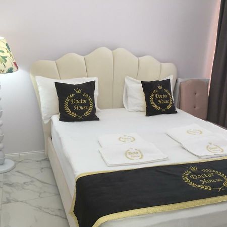 Doctor House Hotel Talas Ngoại thất bức ảnh